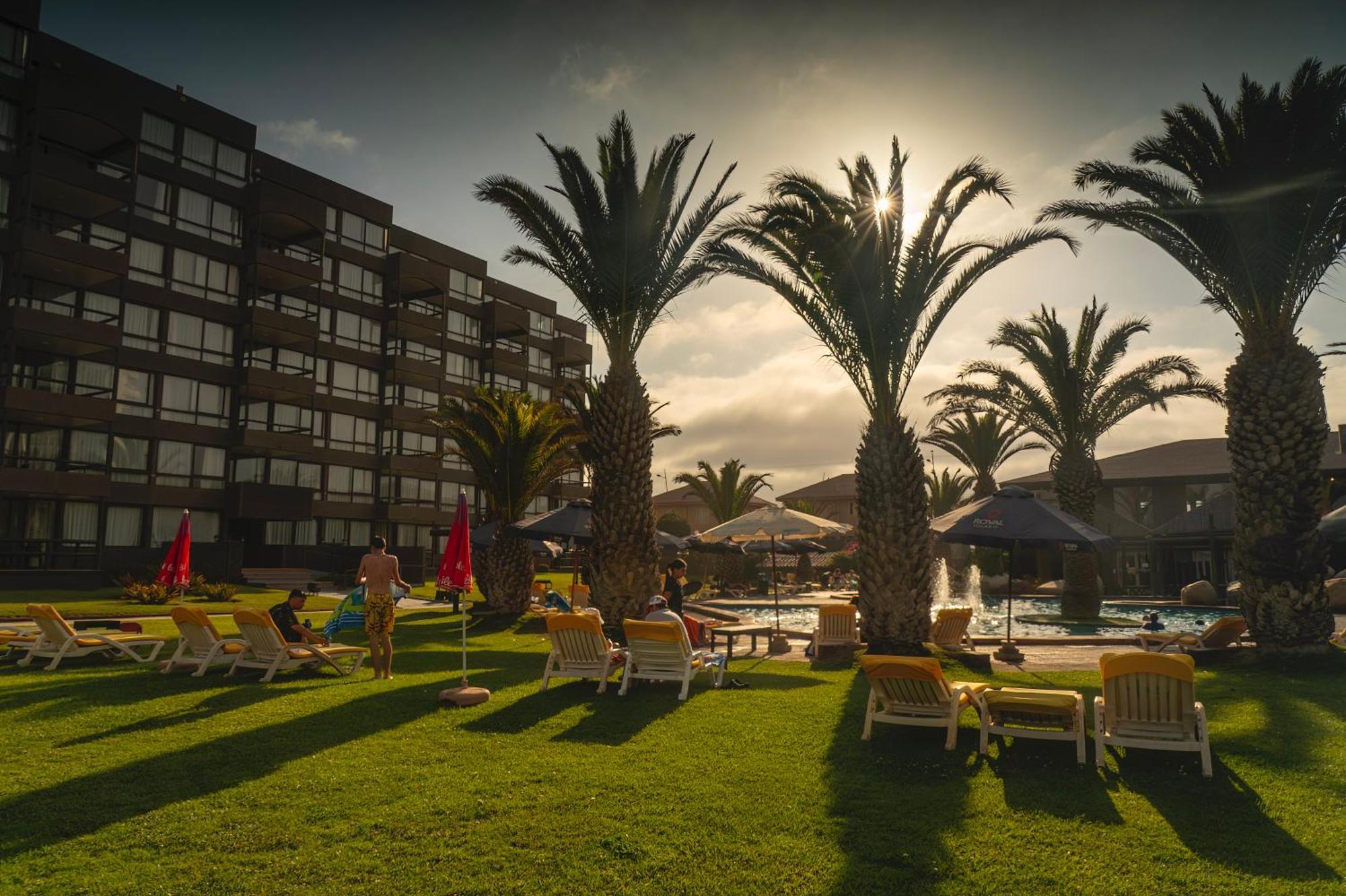 Club Hotel